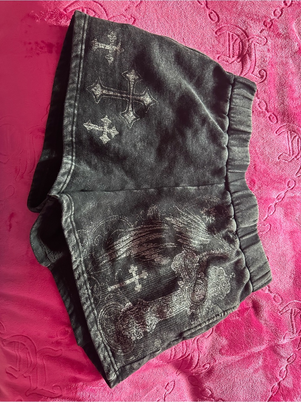 Hot topic shorts